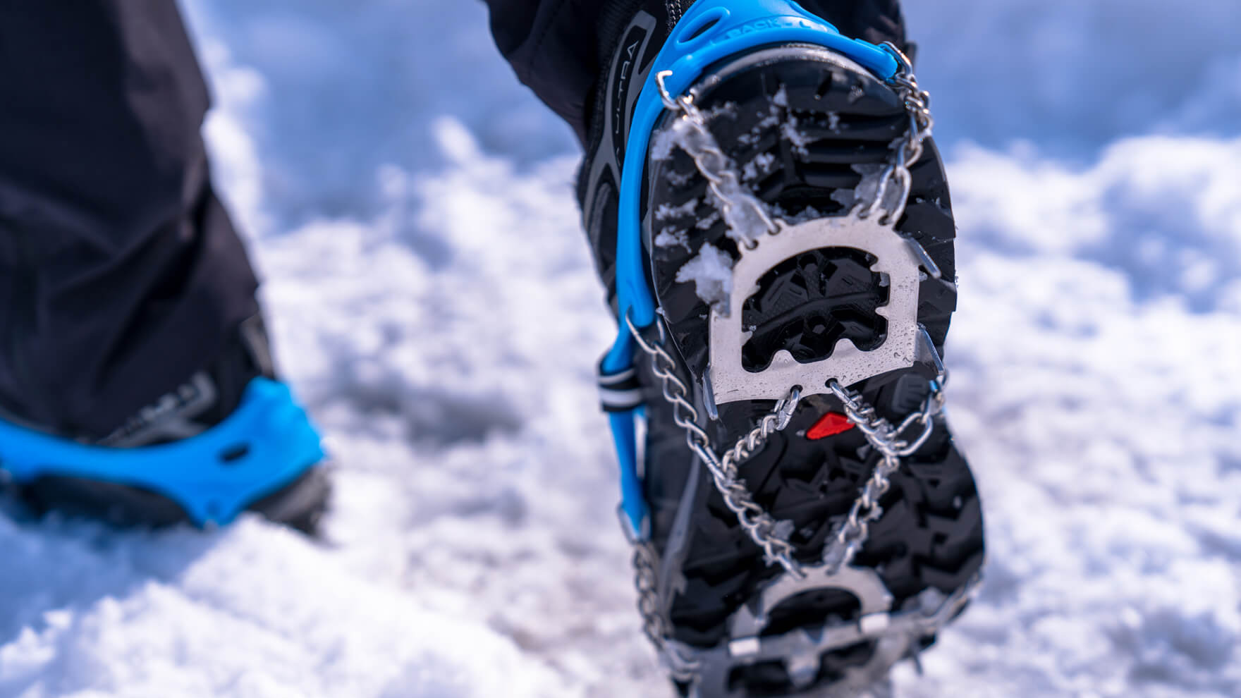 冬のハイキングにも、日常の凍った道路にも。持っておくと何かと安心のチェーンスパイク・軽アイゼンの賢い選び方