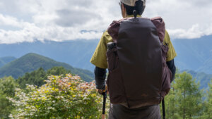 Peak Design &quot;Outdoor Backpack 45L&quot; Review: Mountaineering, photography, and everyday use - this one backpack can do it all. A crossover backpack packed with magical features
