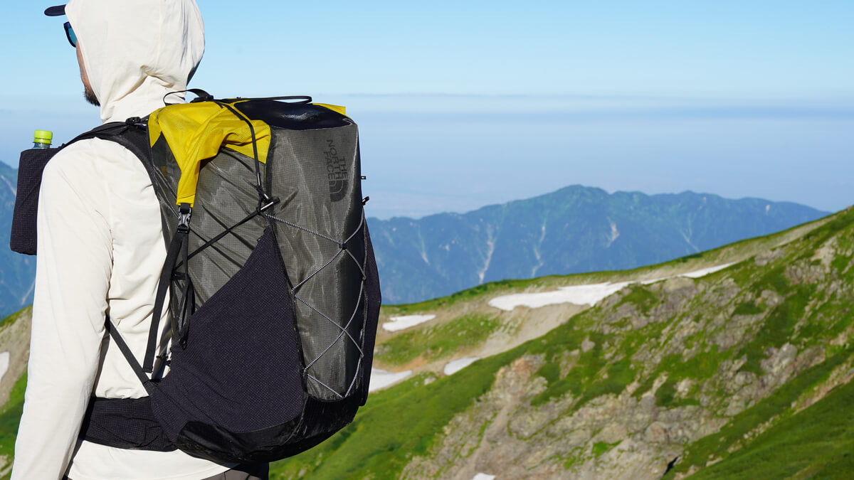 「THE NORTH FACE SUM45」レビュー：驚きのスケルトンデザインの裏に隠れたスマートさの数々。トレッキングからファストハイク・渓流釣りまでカバーするマルチな軽量バックパック