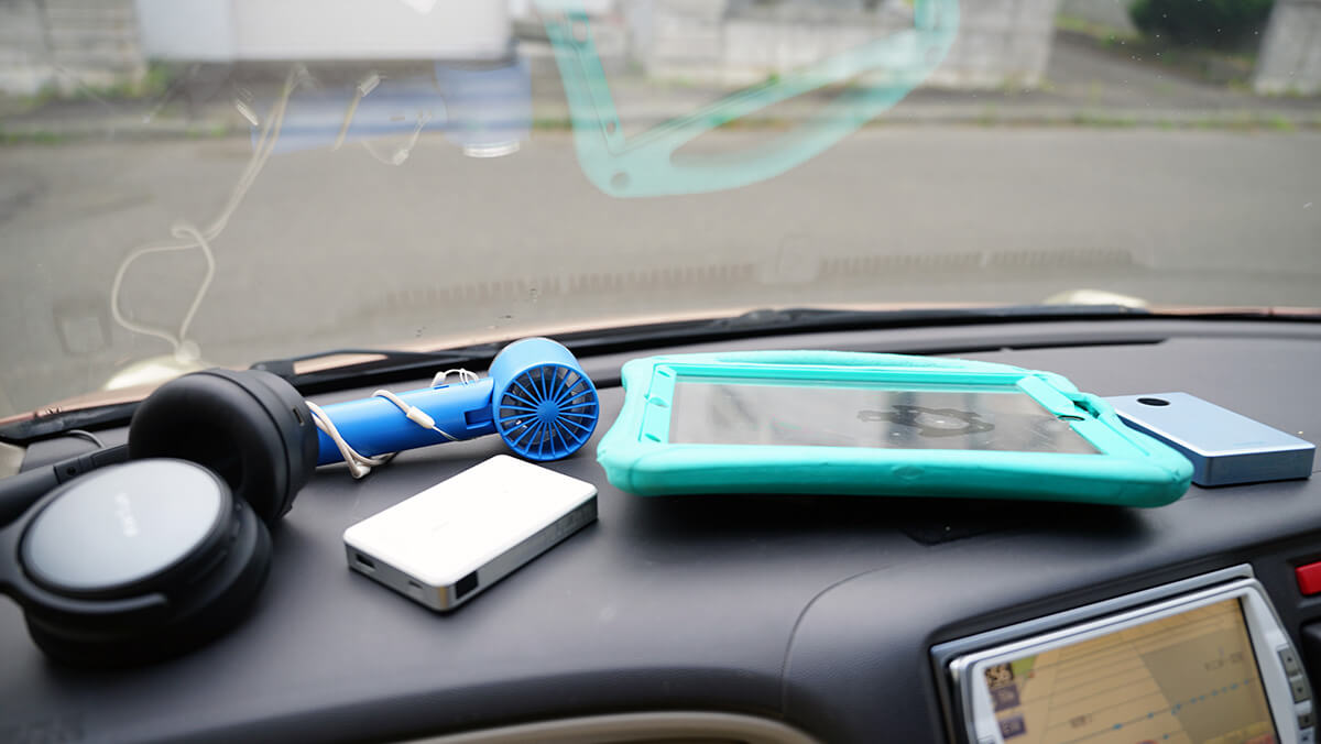 【10/30まで】抽選でAmazonギフトカードが当たるプレゼントアンケート企画「高温の車内に充電池内蔵ガジェットを放置する危険性、知っていますか？」