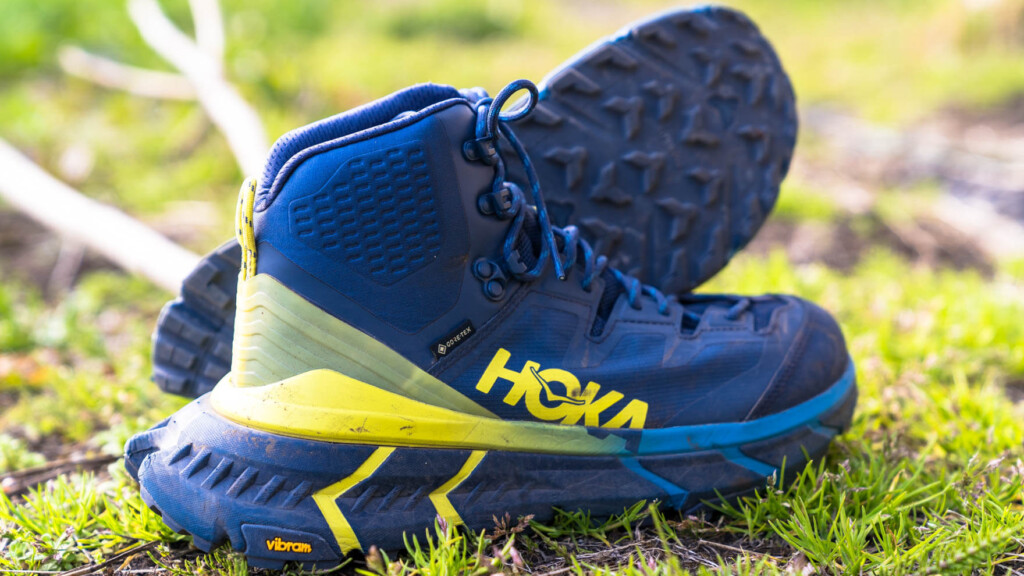 忖度なしの自腹レビュー】HOKA ONE ONE TENNINE HIKE GORE-TEX 型破り 