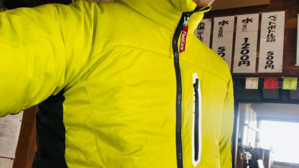 アンバサダーがワークマンの秋冬新作をチェック！【1】 冬の山歩きに使えそうな防寒ジャケットを片っ端から着てみた - Outdoor Gearzine  