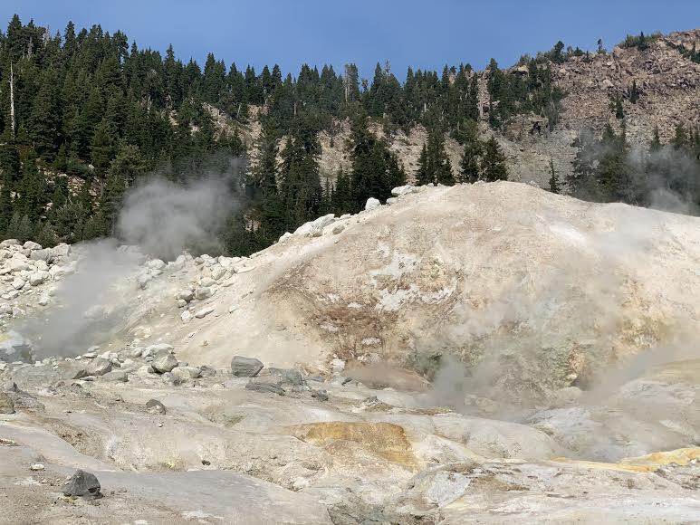 歩かずに死ねるか！アメリカ国立公園への旅（17）静と動。生きた地球の 