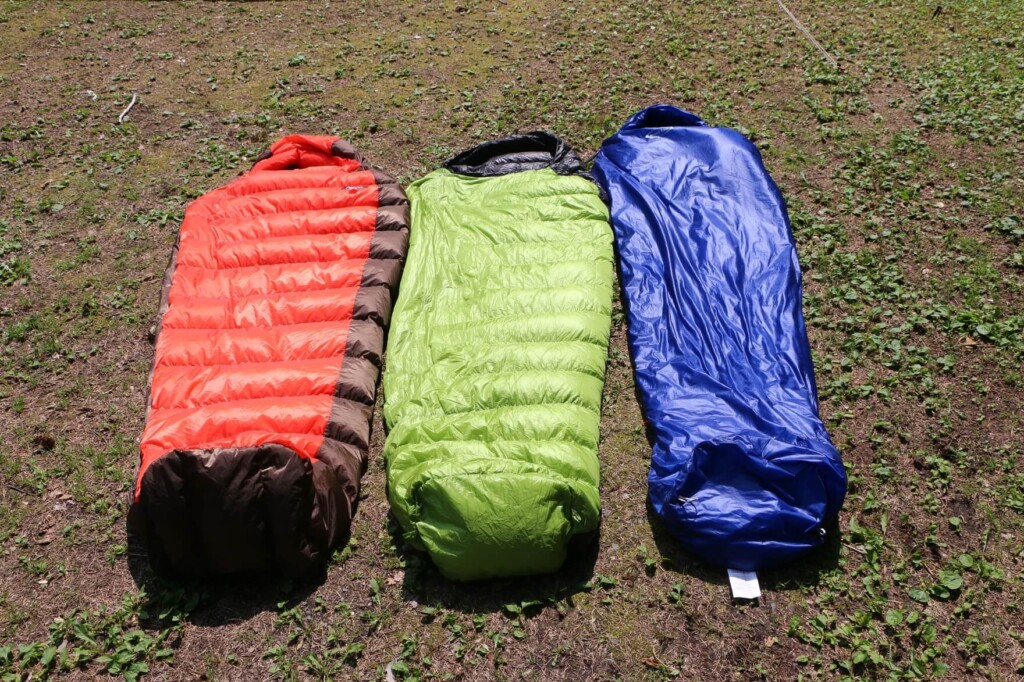 比較レビュー：夏用スリーピングバッグ モンベルの最新ハイテク寝袋の 